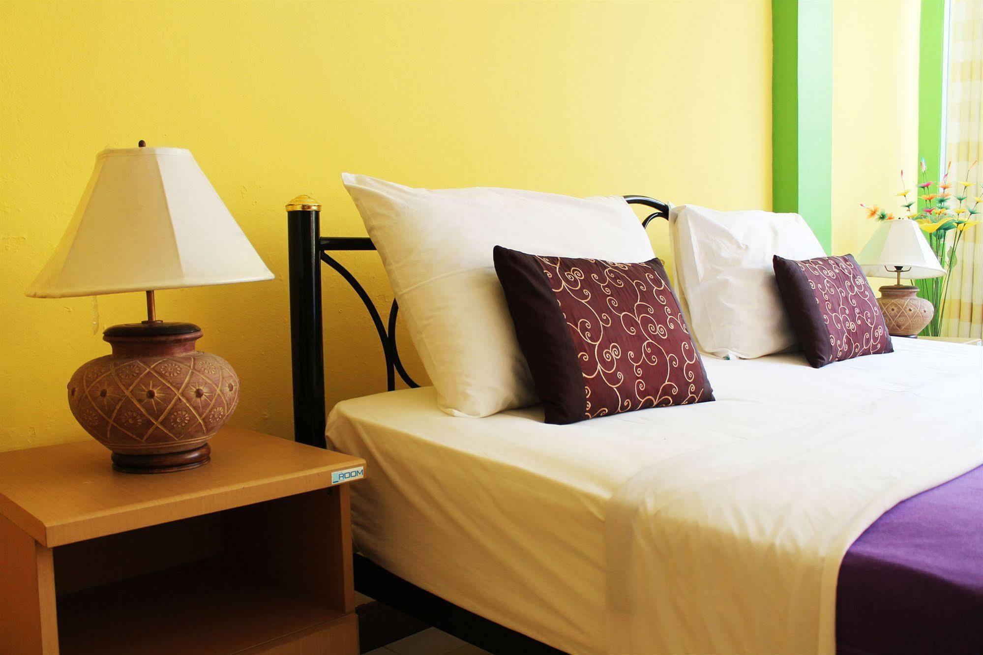 Welcome Marina Praia de Jomtien Exterior foto