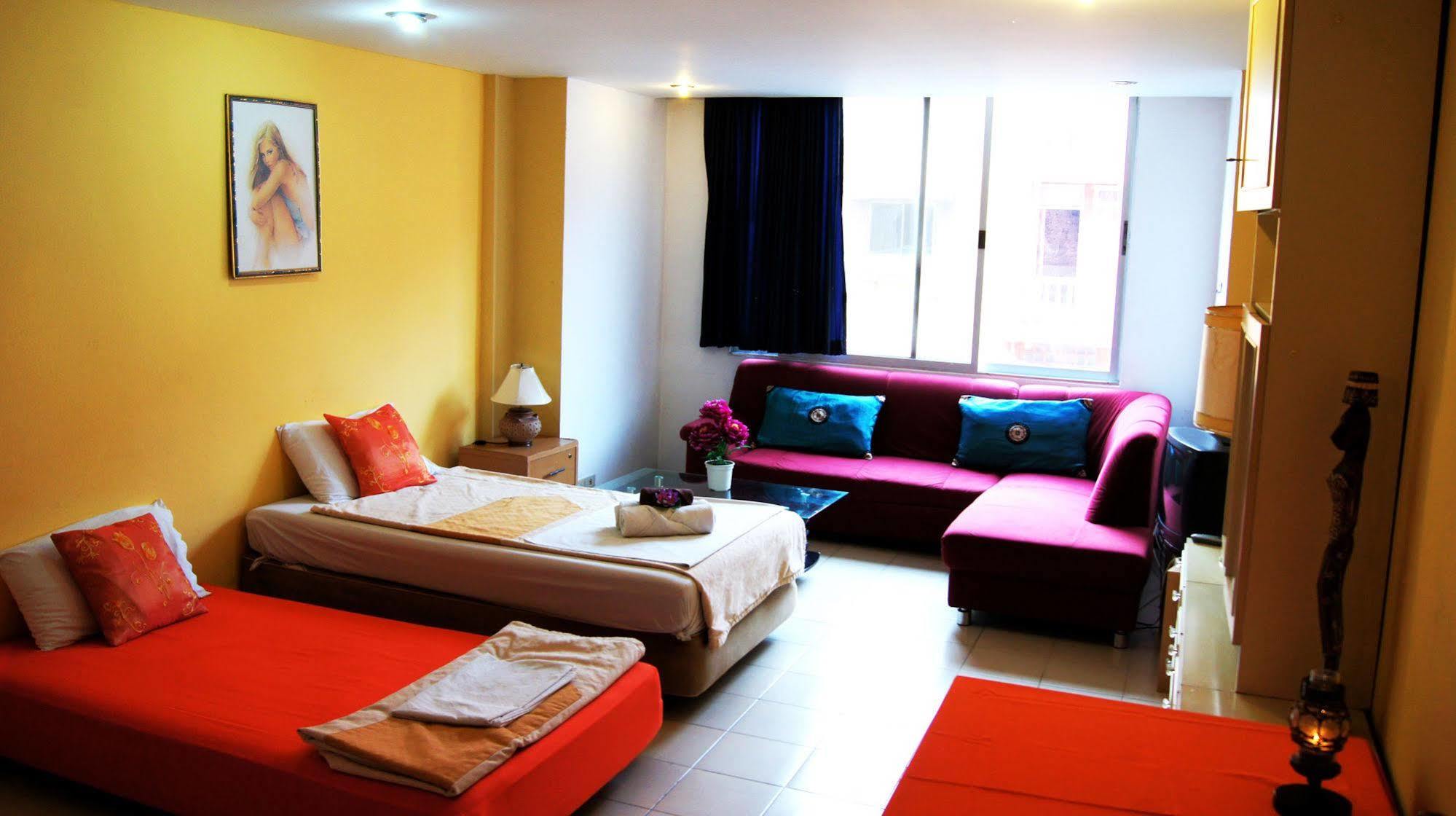 Welcome Marina Praia de Jomtien Exterior foto
